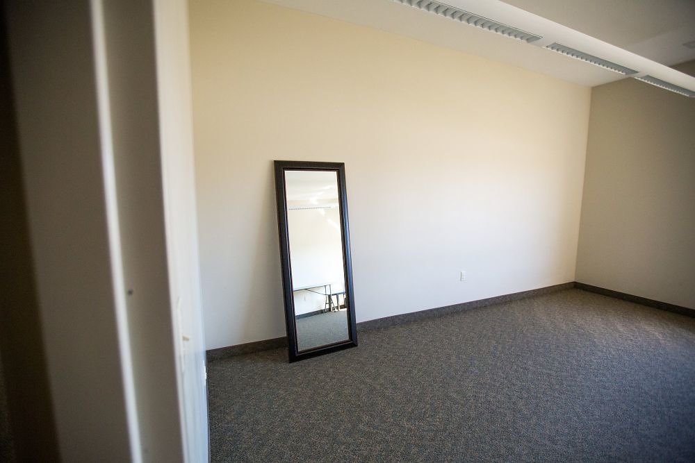 Room E Small Conference Meeting Room Room E Small Conference Meeting Room
